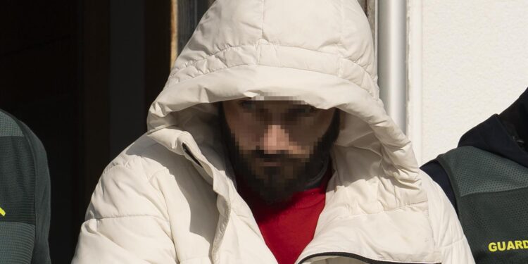 La jueza ratifica el ingreso en prisión del detenido por la muerte a cuchilladas de un joven en Salceda
