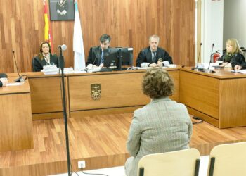 Dos años de prisión para la contable de una empresa que durante diez años desvió 140.000 euros a su cuenta