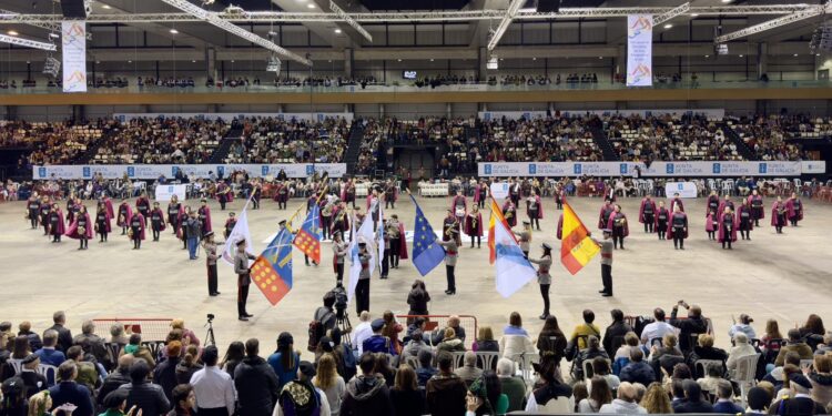 Atios se lleva el concurso de rondallas en un Ifevi abarrotado: ganadores y premios