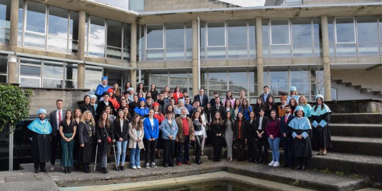 A Uvigo pide aos seus 160 mellores estudantes que sexan embaixadores da institución ante a sociedade