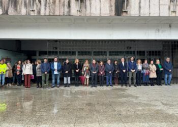 Galicia guarda un minuto de silencio por las víctimas del incendio de Valencia