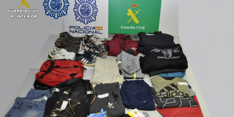 Detenido el presunto autor de dieciséis robos con fuerza en lavanderías de la provincia