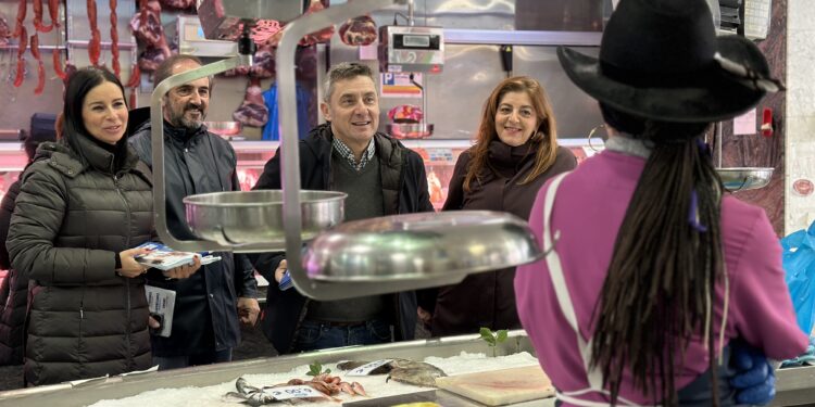 El PP de Vigo sitúa en 1.700 euros el gasto medio sanitario por habitante, un 44% más que en 2009