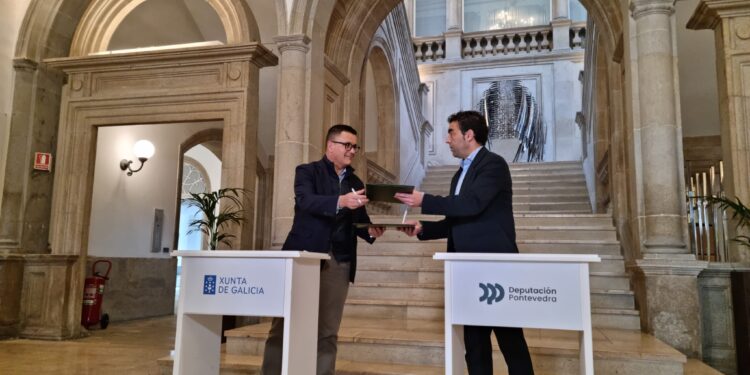 Xunta y Diputación firman un convenio para prevenir incendios forestales en la provincia