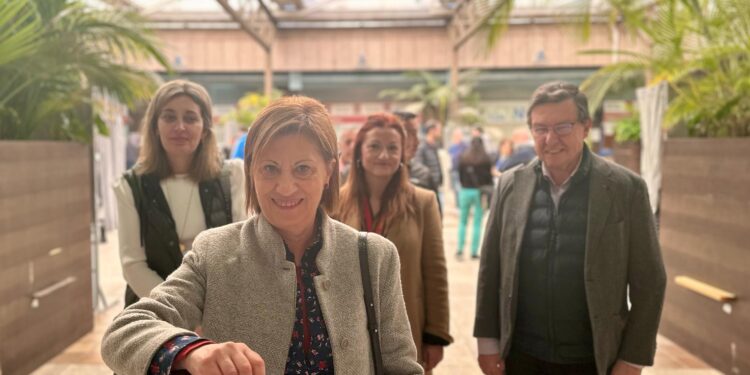 El grupo del PSdeG en el Parlamento: solo repiten dos de los nueve diputados