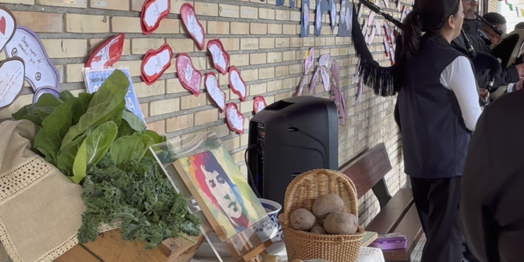 Caldo de gloria, poesía y gaiteiros por el Día de Rosalía