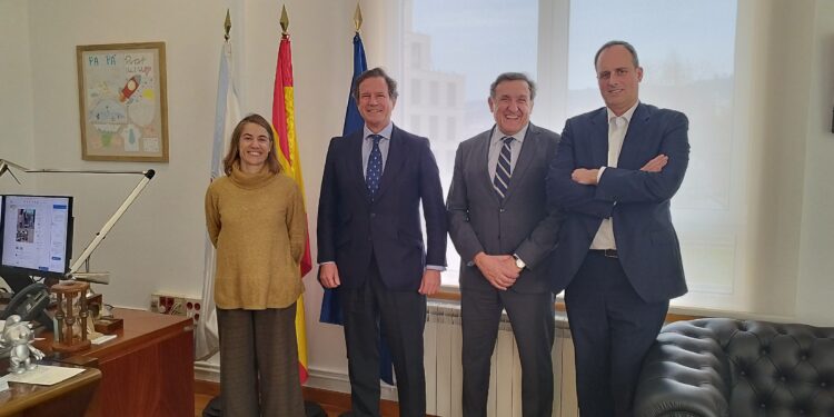 El Puerto se suma al Clúster Marítimo Español para ganar visibilidad y defender conjuntamente el sector