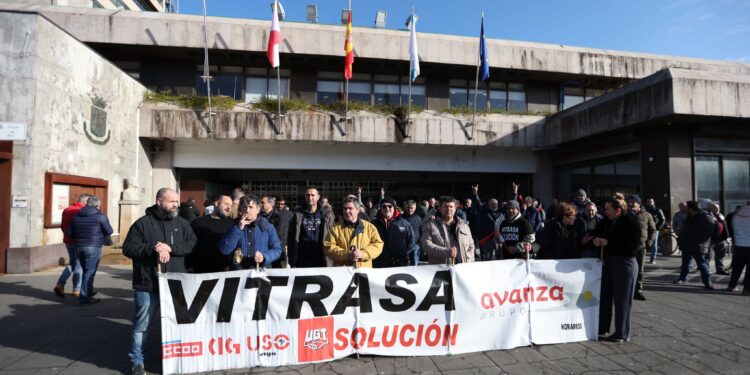 Enésima cita entre Vitrasa y comité de empresa en un nuevo escenario: la sede de Inspección de Trabajo