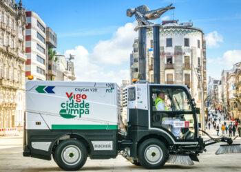 La otra cara del Entroido: el desfile de comparsas de Vigo genera 3.000 kilos de basura