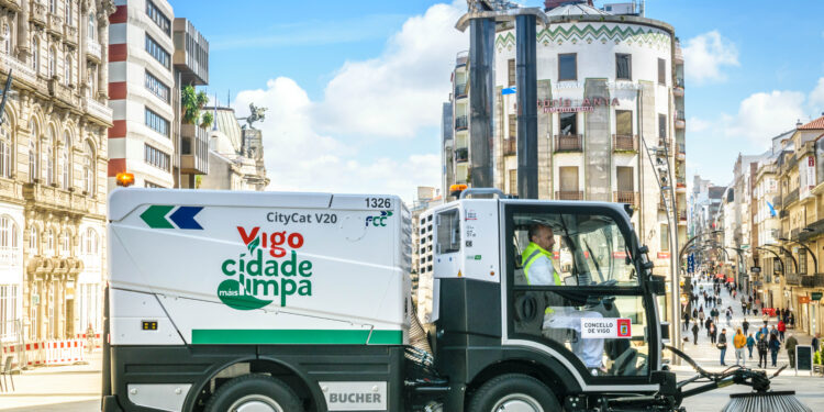 La otra cara del Entroido: el desfile de comparsas de Vigo genera 3.000 kilos de basura