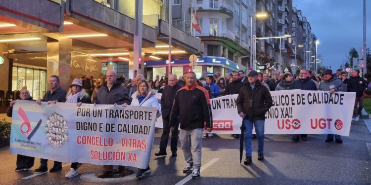 Los vigueses se «mojan» por la plantilla de Vitrasa