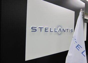 Stellantis logra un beneficio récord de 18.625 millones en 2023