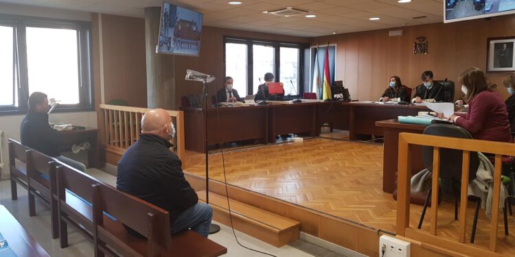 Entra en prisión el exalcalde pedáneo de Bembrive, condenado por malversación y prevaricación