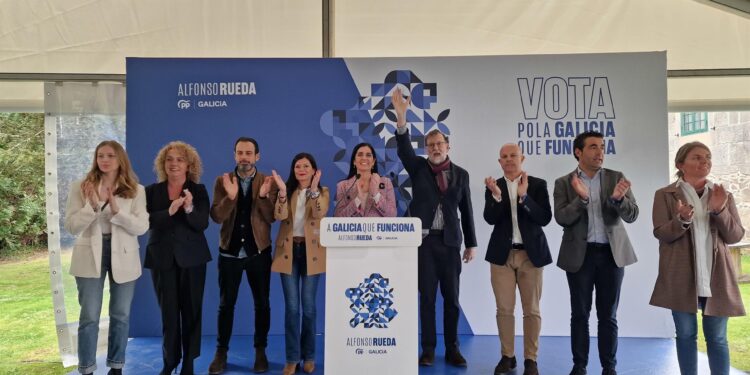 Rajoy alerta de que un gobierno «Frankenstein» de izquierdas en Galicia sería «inestable y conflictivo»