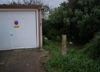 Buscan a un hombre que alquiló una habitación en Fragoso por su posible relación con el crimen de la maleta