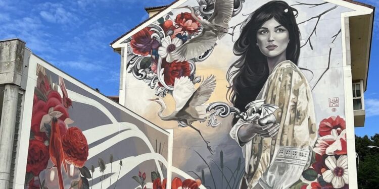 Medalla de plata mundial para Lula Goce con su mural «A dona do Esteiro»