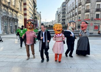 Caballero no descarta aplazar el Entroido por el mal tiempo