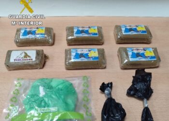 Dos detenidos en Vilaboa con cerca de 4.000 dosis de cocaína y hachís
