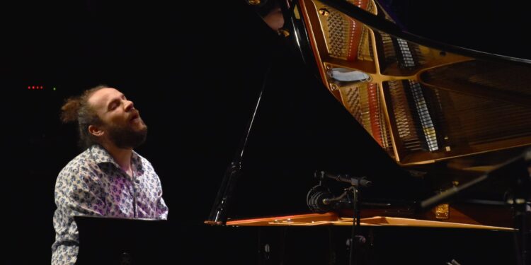 El pianista Abe Rábade inaugura ‘Primavera de Jazz’