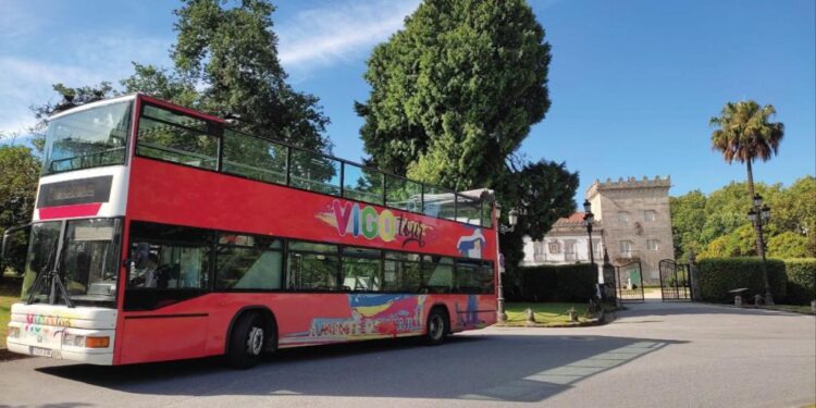 Vigo desde otra perspectiva: el bus turístico regresa en Semana Santa