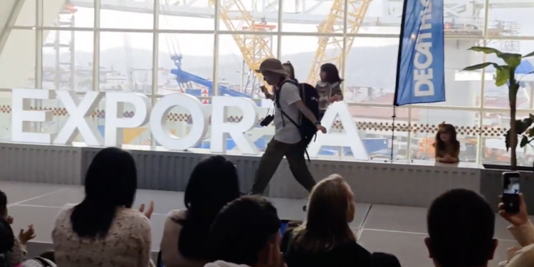 Down Vigo y Discamino se suben a la pasarela en el II Desfile Inclusivo de Vialia Vigo