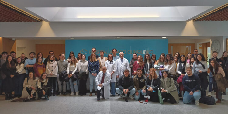 Cerca de 100 jóvenes se interesan en ser residentes del área sanitaria de Vigo