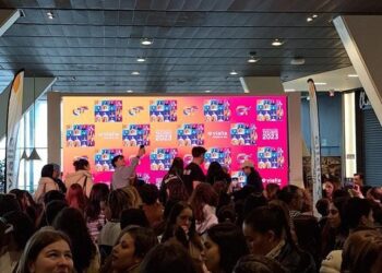 Operación Triunfo «lo peta» en Vigo y sus fans ya piden una gira oficial en la ciudad