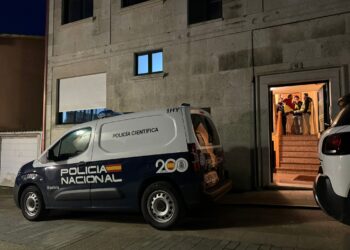 Asesinada una joven de 25 años por su pareja en Ribeira