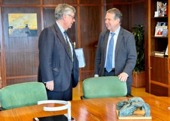 Reunión entre Caballero y Vieites sin acuerdo sobre la relevancia para Vigo del tren a Bouzas