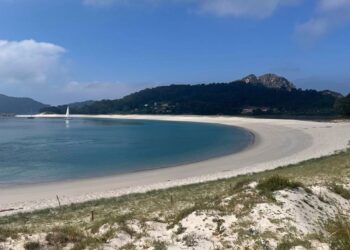 La Xunta pide apoyo a Caballero para que las Cíes sean Patrimonio Mundial