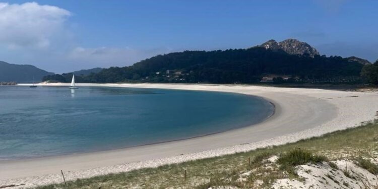 La Xunta pide apoyo a Caballero para que las Cíes sean Patrimonio Mundial