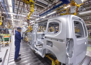 Stellantis Vigo parará tres días por problemas logísticos