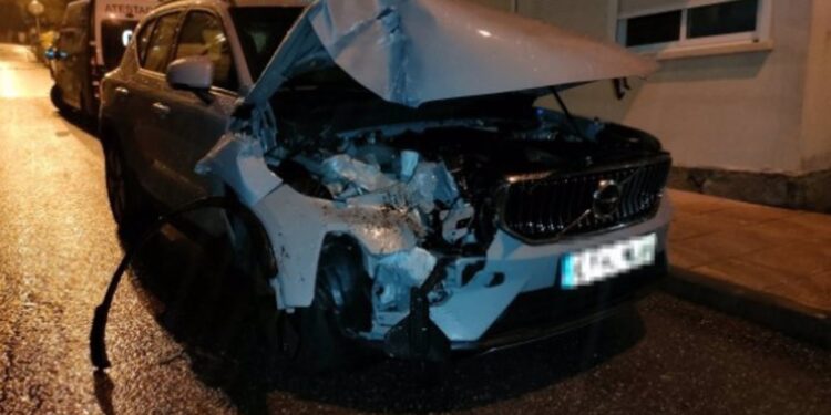 Un conductor se da la fuga tras causar un accidente bajo los efectos del alcohol