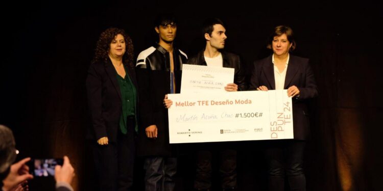 El vigués Martin Acuña gana el premio Despunte al mejor trabajo en diseño de moda