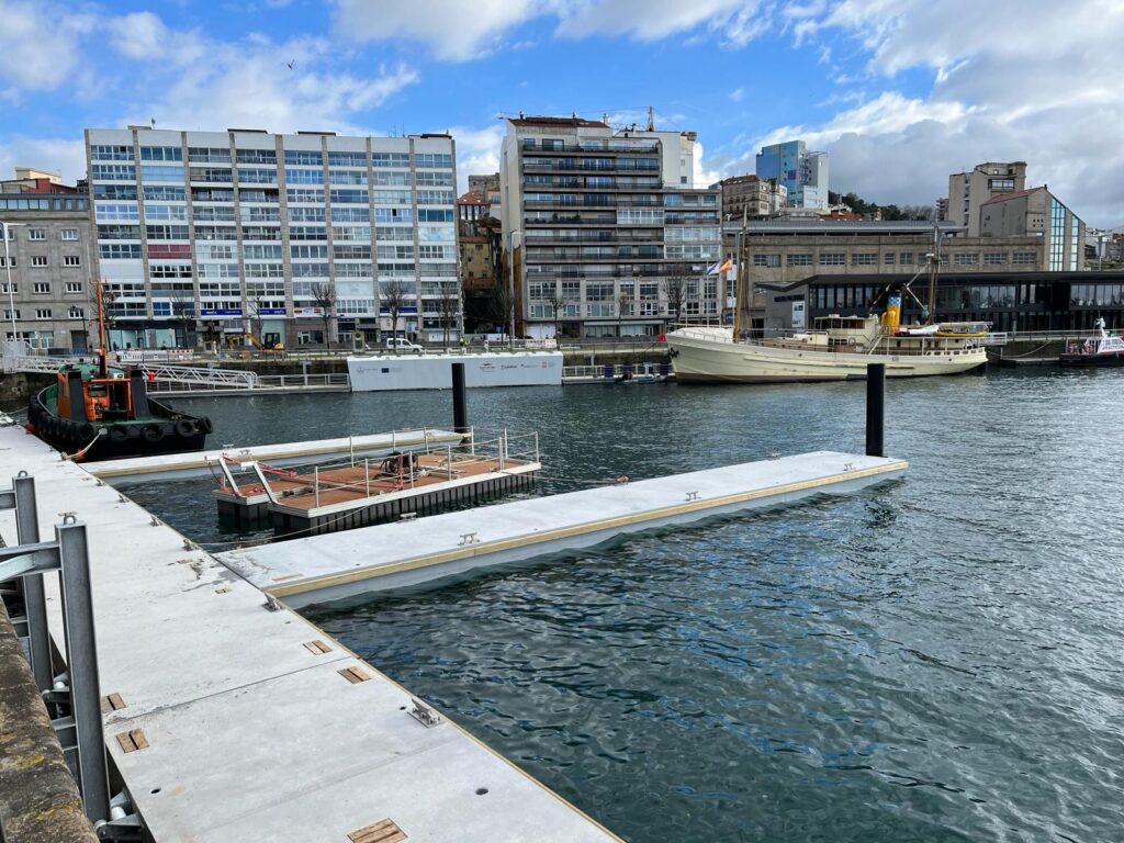 Nace el pantalán de la cultura marítima en Vigo: barcos históricos y visores submarinos