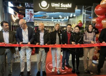 Umi sushi ya abrió en A Laxe, con primera bebida gratis