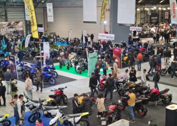 El Salón del Automóvil de Vigo mantiene su tirón y ya se cita con MotorOcasión