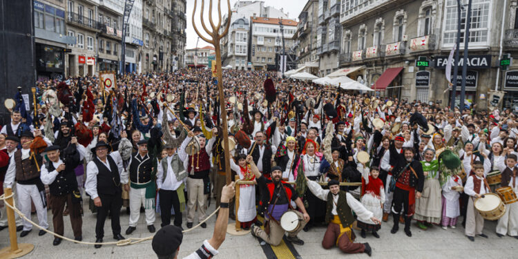 Vigo revive la gesta heroica de 1809: “Fóra franceses!”