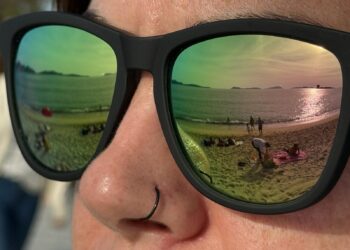 El sol y el calor llenan Cíes, pero aún hay cupo a Ons desde Vigo: horario y precios