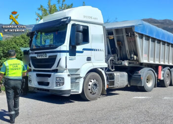 Cazados dos camioneros en un control de alcoholemia entre Peinador y Redondela