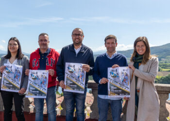 Tui vive a festa do balonmán galego coa Final 4 Cadete
