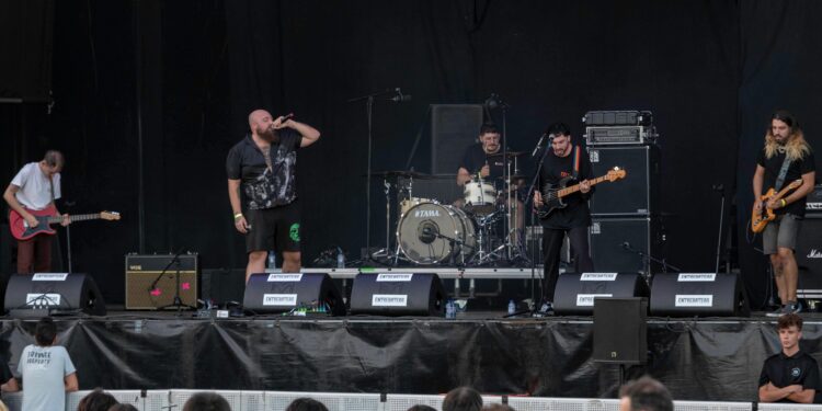 Youcanthide. Facebook