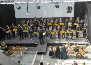 Dos jóvenes trombonistas vigueses conquistan Asturias