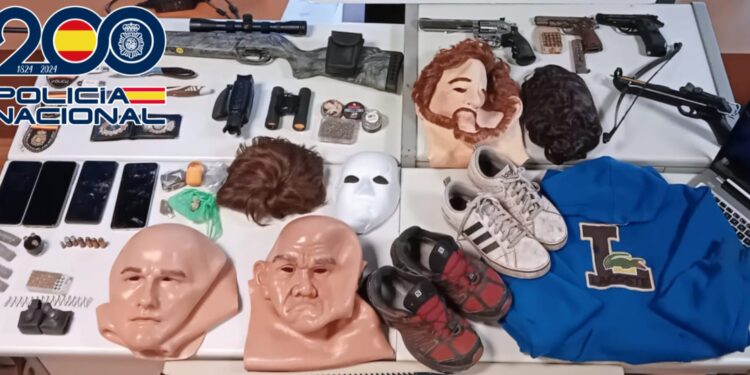 Prisión provisional para tres de los cuatro detenidos por atracar un banco e intentarlo en otros dos