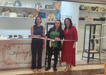 Camelias Centro Comercial inaugura la tercera tienda de 2024