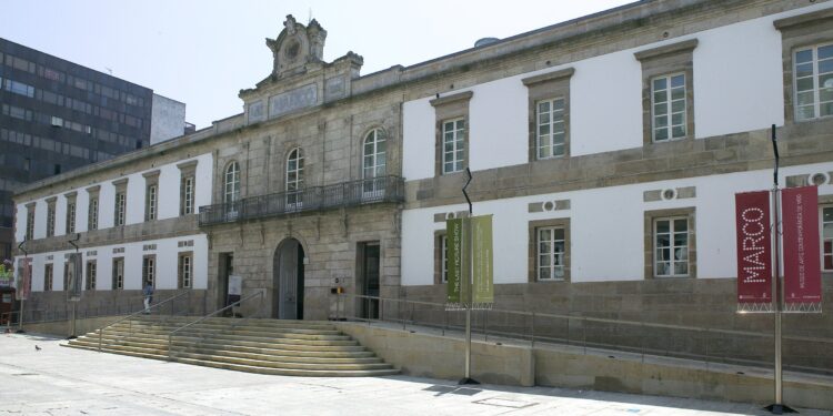 O MARCO e a biblioteca Neira Vilas conmemoran o Día do Libro