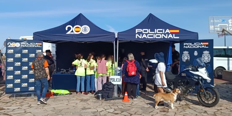 Amplio despliegue de la Policía Nacional en la Vig-Bay