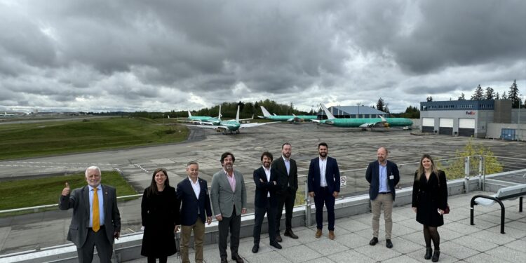 El Consorcio Aeronáutico Gallego visita la planta de Boeing en Seattle