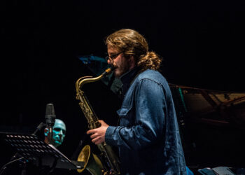 “Nihil”, una inmersión jazz de la mano del crowdfunding del vigués Diego Alonso