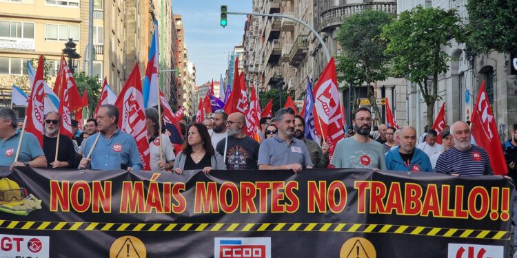 Manifestación en Vigo por las últimas muertes laborales: «Nuestras vidas están por encima de todo»